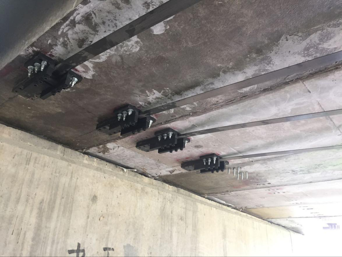 折疊屏震撼世界，曼卡特反張拉預應力碳板系統也撼動加固界！