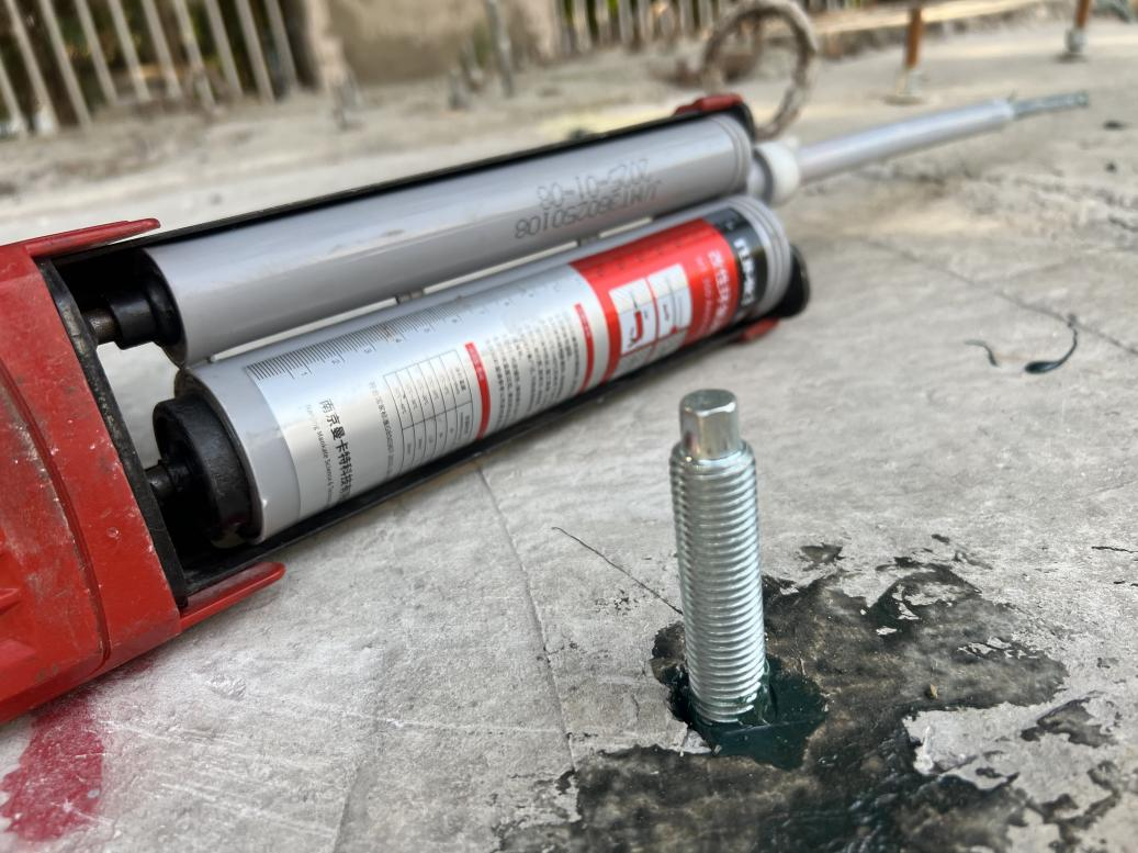 進口加固材料品牌是否更可靠？警惕貼牌陷阱，報關單與實物規(guī)格雙重核驗是關鍵